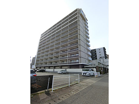 現地外観写真　マンション外観写真