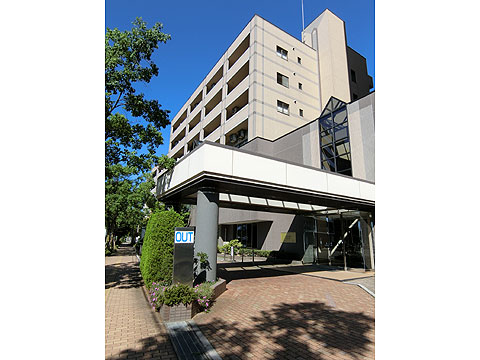 現地外観写真　マンション外観写真