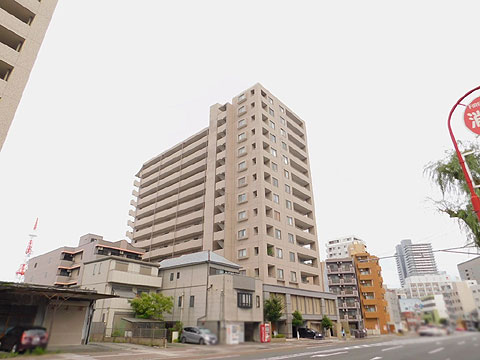 現地外観写真　建物外観