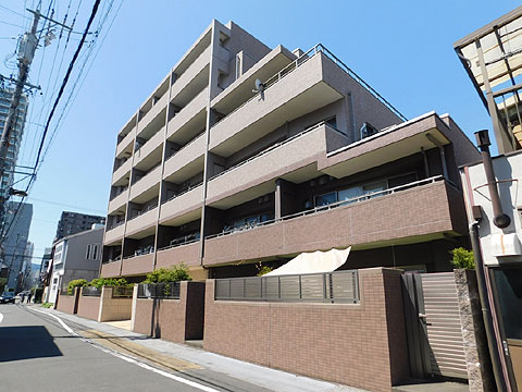 現地外観写真　建物外観