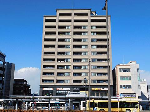 現地外観写真　建物外観