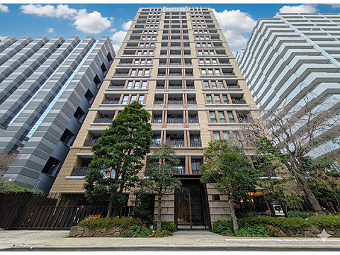 現地外観写真　建物外観