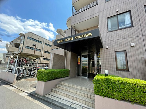エントランス　エントランス外観