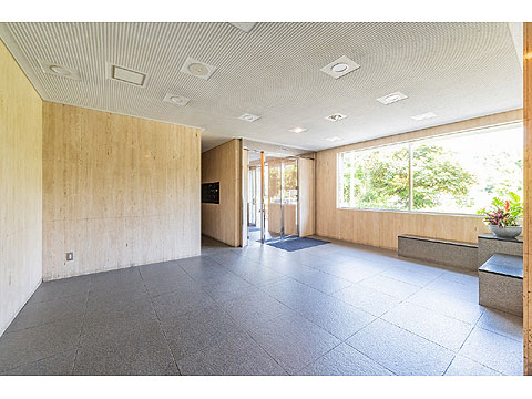 ロビー　ロッビー