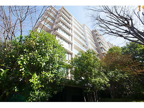 現地外観写真　マンション外観