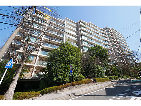 現地外観写真　マンション外観