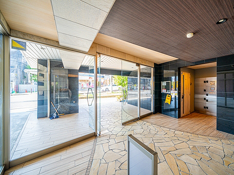 エントランス　エントランスホール