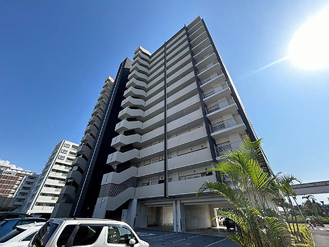 現地外観写真　建物外観　東側