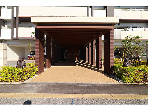 エントランス　IMG_9636