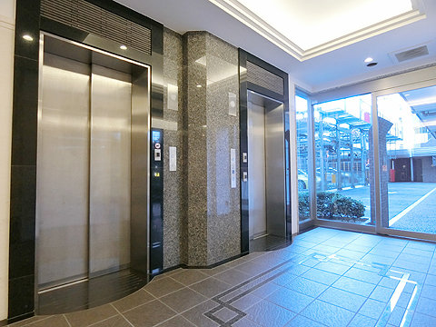 その他共用部　エレベーター２基設置