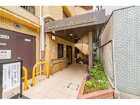 エントランス　エントランス