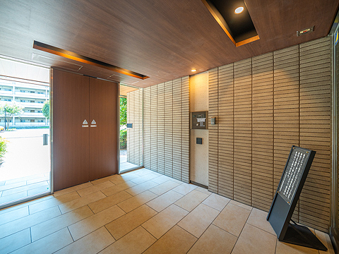 エントランス　エントランス