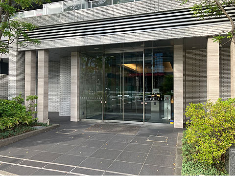 エントランス　IMG_0733