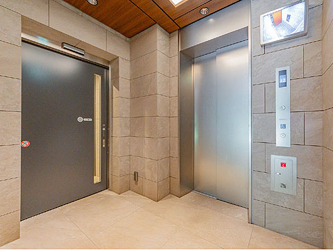 その他共用部　エレベーター（モニター付）