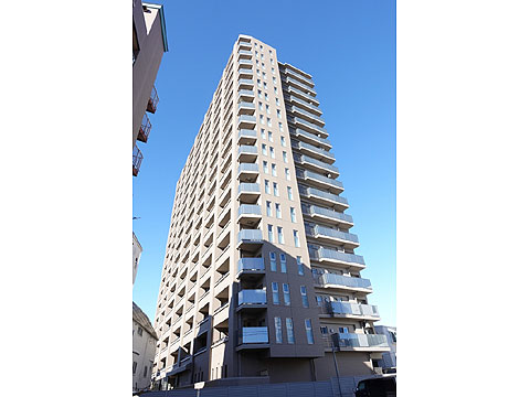 現地外観写真　マンション外観