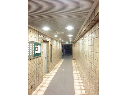 エントランス　