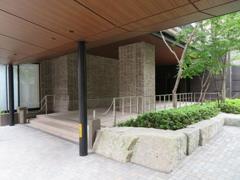 エントランス　IMG_3465