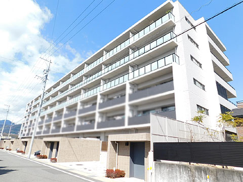 現地外観写真　建物外観