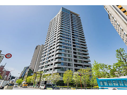 現地外観写真　西麻布4丁目　地上24階建てタワーレジデンス