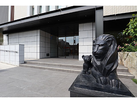 エントランス　エントランス