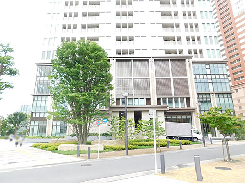 現地土地写真　建物外観