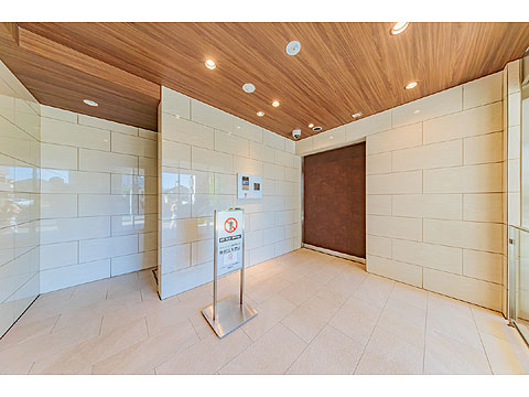 エントランス 風除室