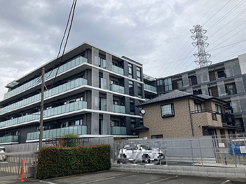 現地外観写真　南西側から撮影