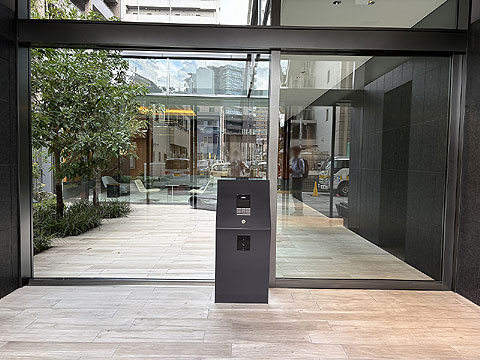 エントランス ■オートロック
