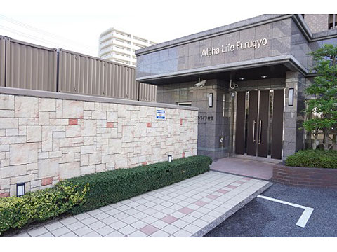 エントランス　アプローチ～エントランス