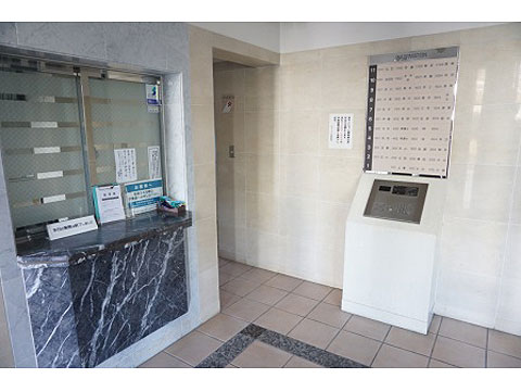 エントランス　エントランスホール