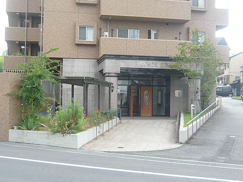 エントランス P1130615