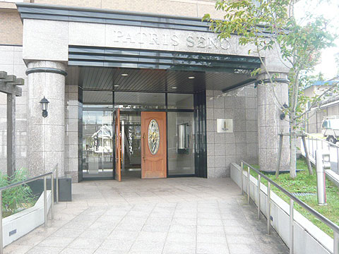 エントランス P1130618