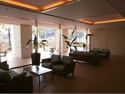 ロビー 1階ロビー