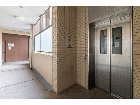 その他共用部　エレベーター