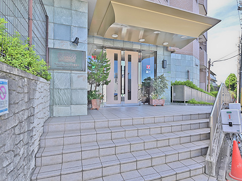 エントランス　