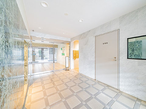 エントランス　オートロック