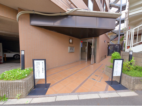 エントランス　