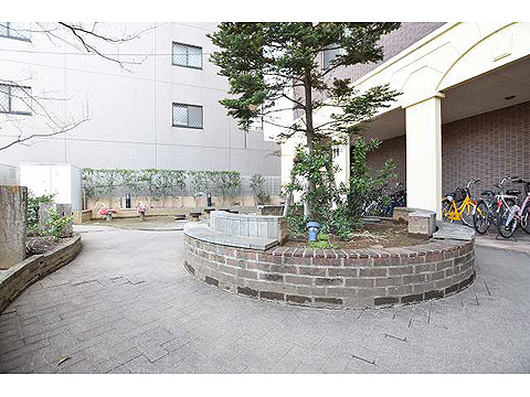 その他共用部　敷地内広場