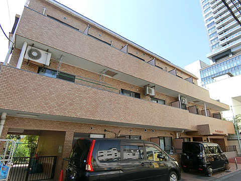 現地外観写真　建物外観③