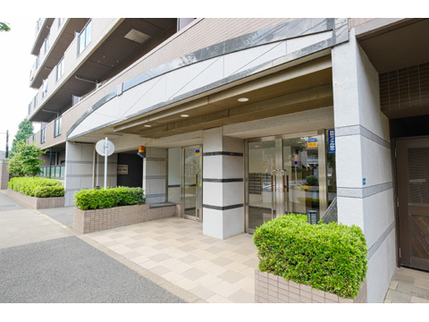 エントランス　