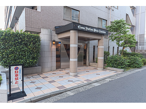 エントランス　