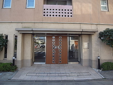 エントランス　エントランス