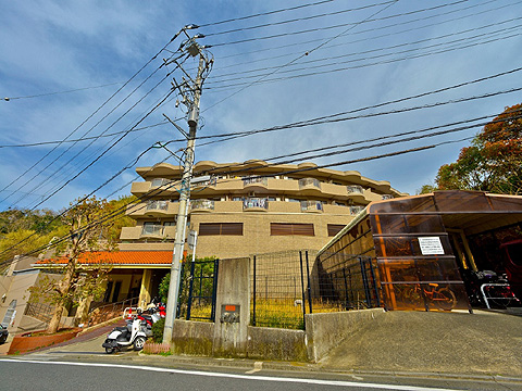 現地外観写真　zushihiroyama1