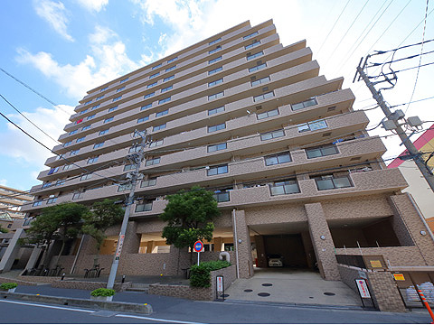 現地外観写真　マンション外観