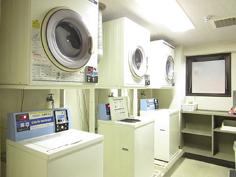 その他共用部　2階コインランドリー