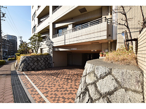 駐車場　