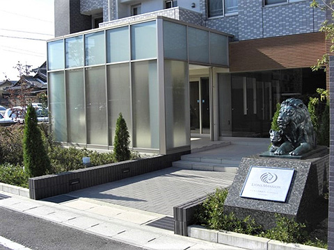 エントランス　