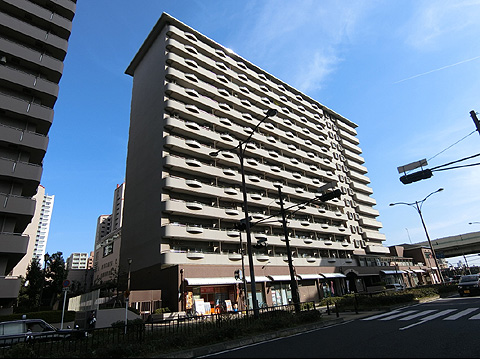 現地外観写真　あべのクオレ外観②
