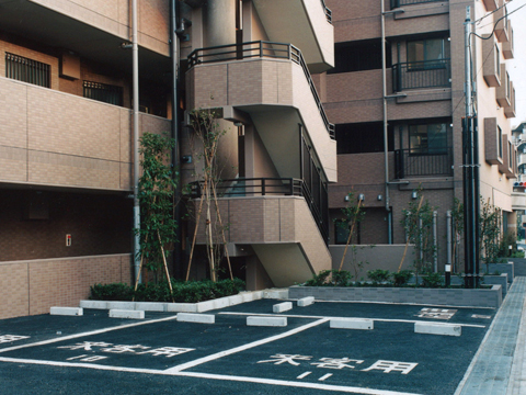 その他共用部　駐車場２