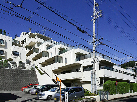 公式 ライオンズマンション雲雀丘花屋敷の売却査定 購入 価格情報 大京穴吹不動産 To